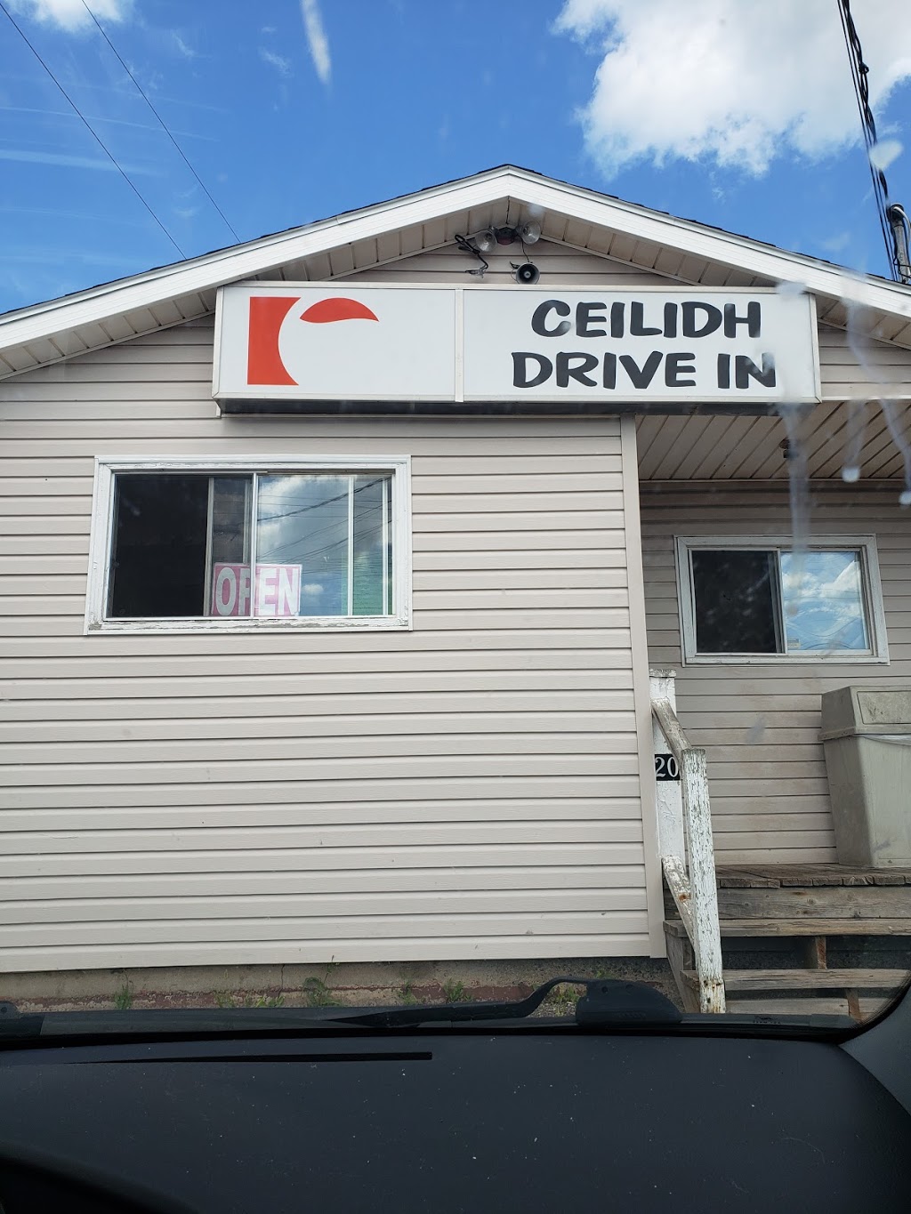 Ceilidh Drive In | 45 Ceilidh Way, New Glasgow, NS B2H 5C5, Canada | Phone: (902) 752-7588