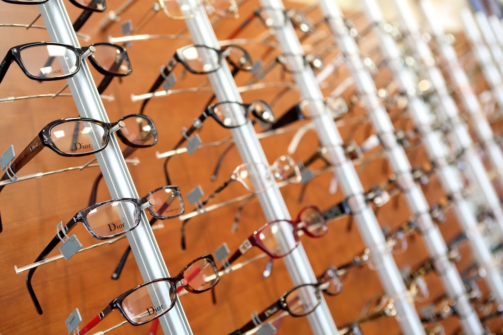 Vincent Optical Inc. | 670 King St W, Kitchener, ON N2G 1E1, Canada | Phone: (519) 744-7400