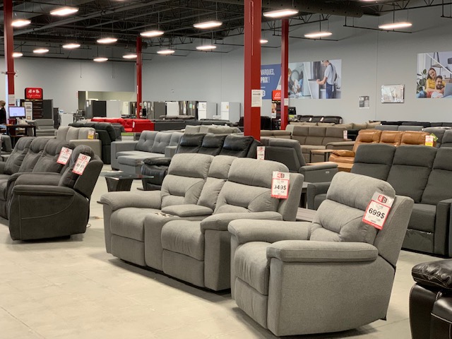 RD Furniture - Granby | 100 Rue Saint-Jude N, Granby, QC J2J 2L5, Canada | Phone: (450) 378-4444