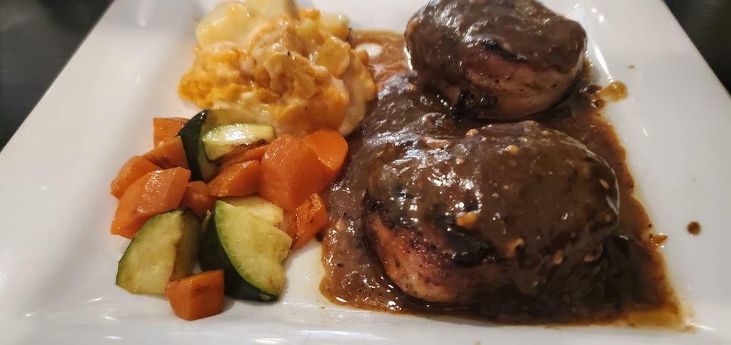 Table For 2 Steak House | 49 Victoria St W, Alliston, ON L9R 1S9, Canada | Phone: (705) 250-3400