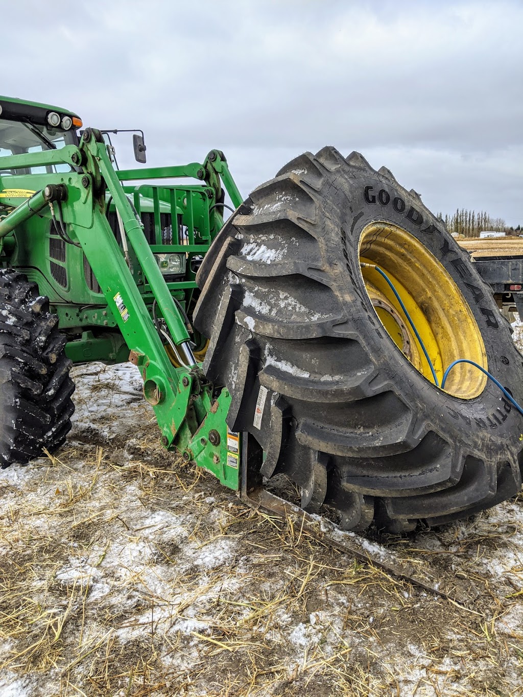 Rapid Tire Service Ltd | Box 626, Sangudo, AB T0E 2A0, Canada | Phone: (780) 785-2474