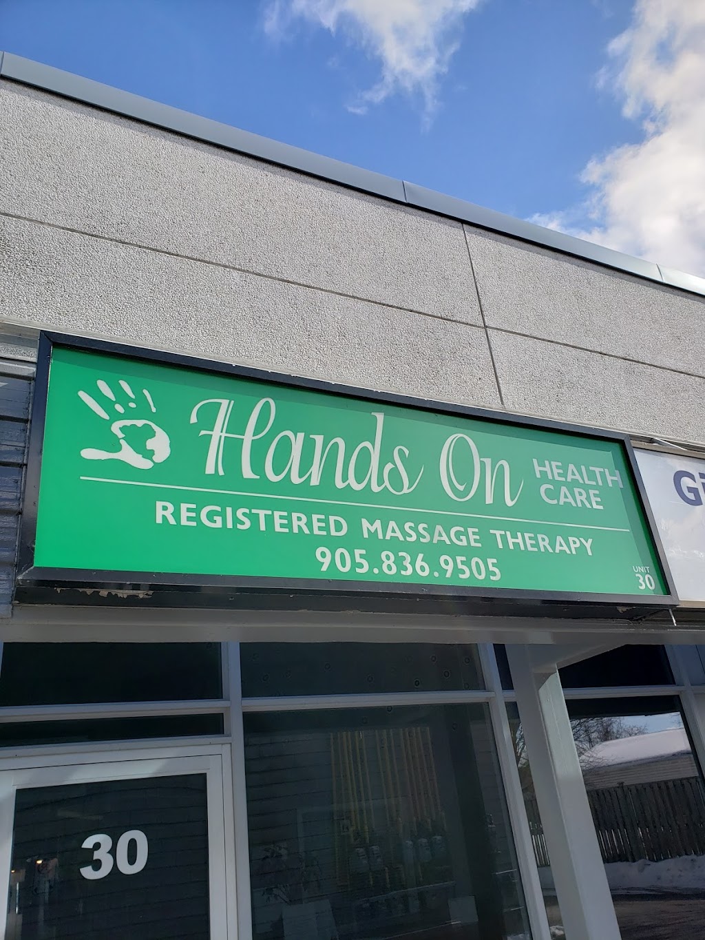 Hands On Health Care | 17665 Leslie St Unit 37A, Newmarket, ON L3Y 3E3, Canada | Phone: (905) 868-5537