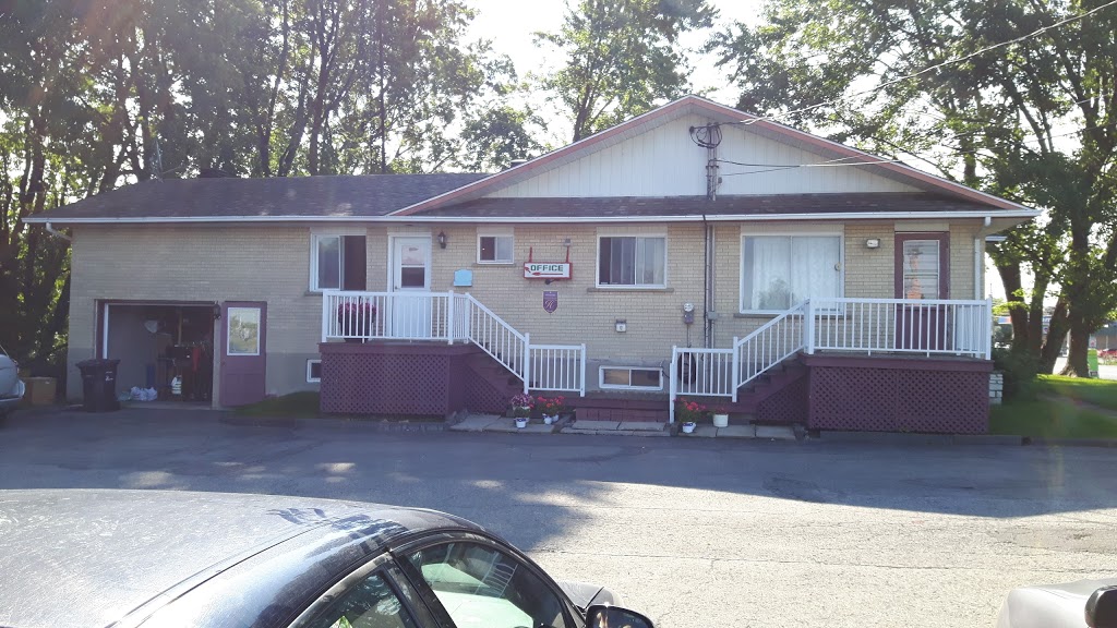 Motel des Érables | 44 QC-201, Coteau-du-Lac, QC J0P 1B0, Canada | Phone: (450) 763-5714