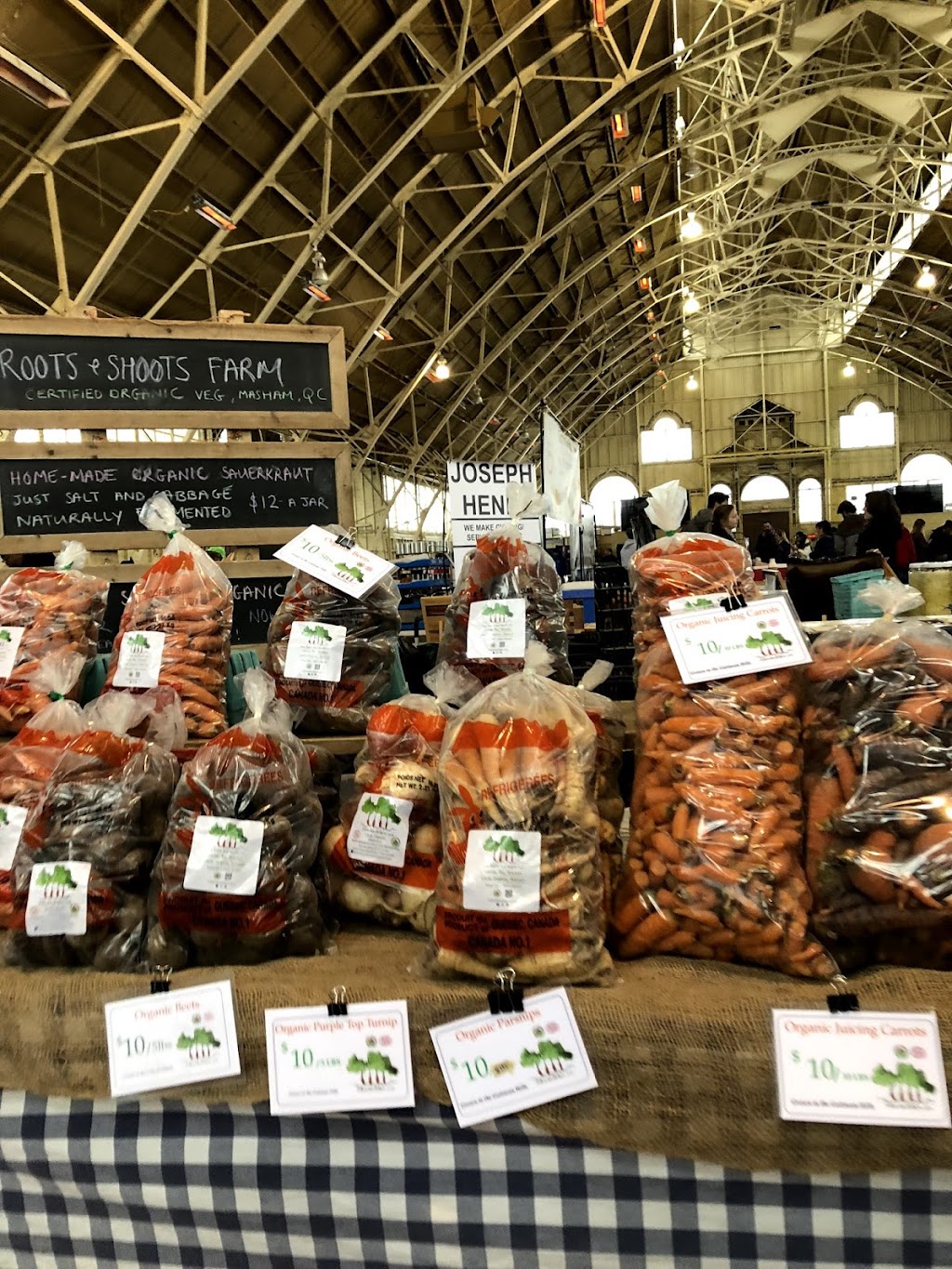 Ottawa Farmers Market | 1000 Exhibition Way, Ottawa, ON K1S 3W7, Canada | Phone: (613) 417-3595