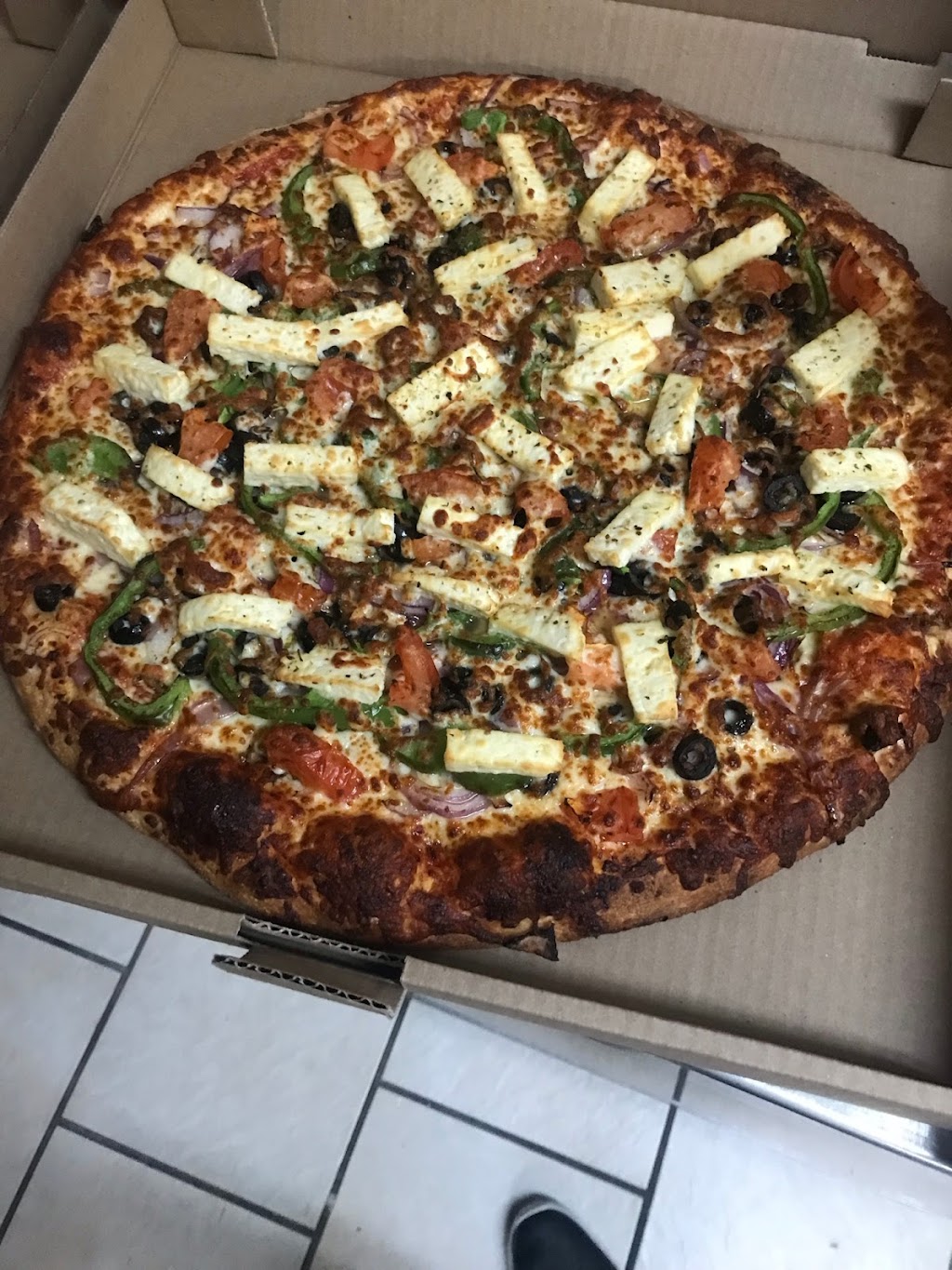 Pizza Roza | 6 Av. Saint-Charles, Vaudreuil-Dorion, QC J7V 2K4, Canada | Phone: (450) 218-3939