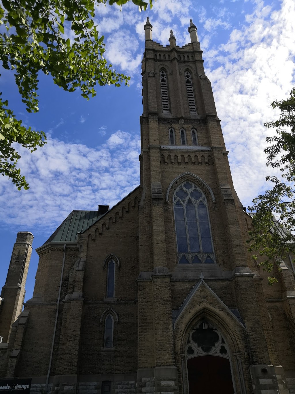 Emmanuel (form. George Street) United Church | 534 George St N, Peterborough, ON K9H 3S2, Canada | Phone: (705) 742-4162