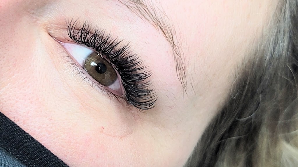 The Babe Cave Lashes | 5025 52 Ave, Beaumont, AB T4X 1E5, Canada | Phone: (780) 226-9680