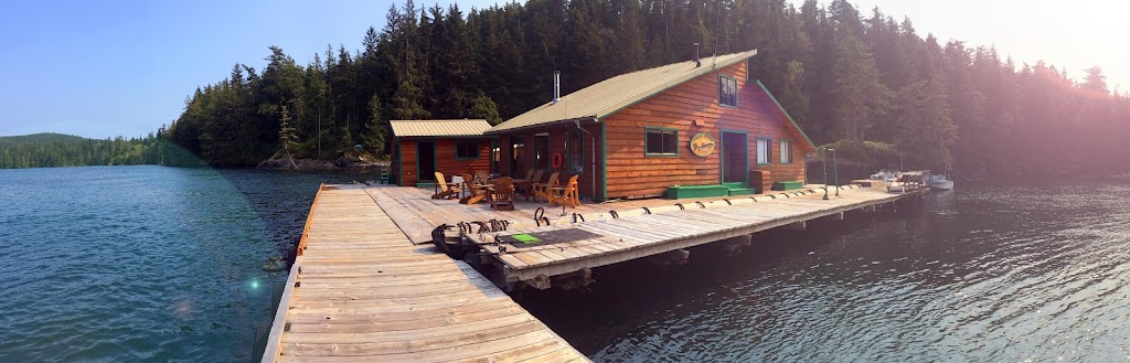 Coastal Springs Float Lodge | 555 Kinnikinik Rd, Comox, BC V9M 3V8, Canada | Phone: (250) 339-4783