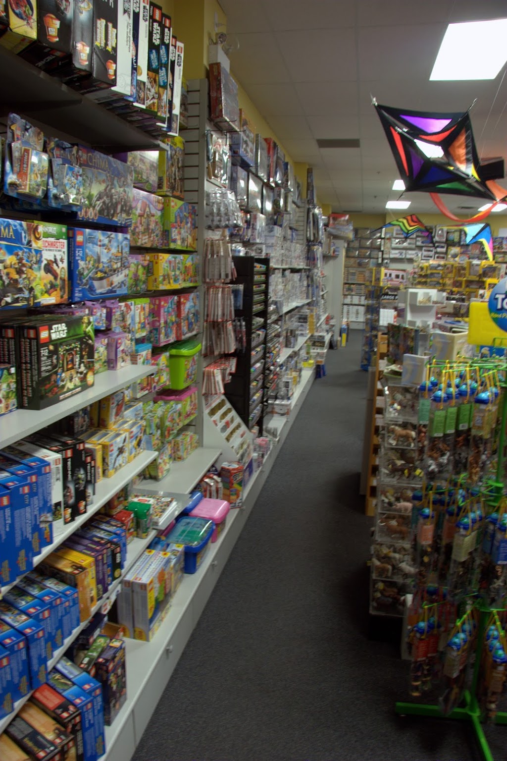 Hobby And Toy Central | 900 Maple Ave Unit # B2, Burlington, ON L7S 2J8, Canada | Phone: (905) 333-1155