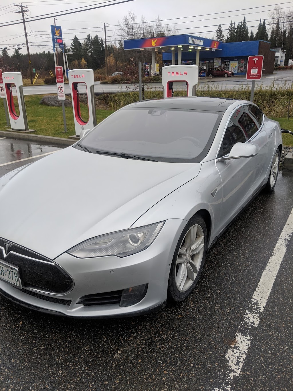 Tesla Supercharger | 2381 Rue Principale O, Magog, QC J1X 0J4, Canada | Phone: (877) 798-3752