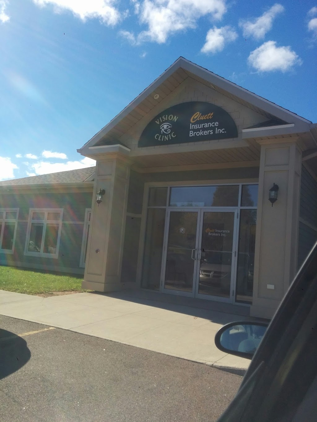 Summerside Vision Clinic | 388 Central St, Summerside, PE C1N 0H6, Canada | Phone: (902) 436-8549