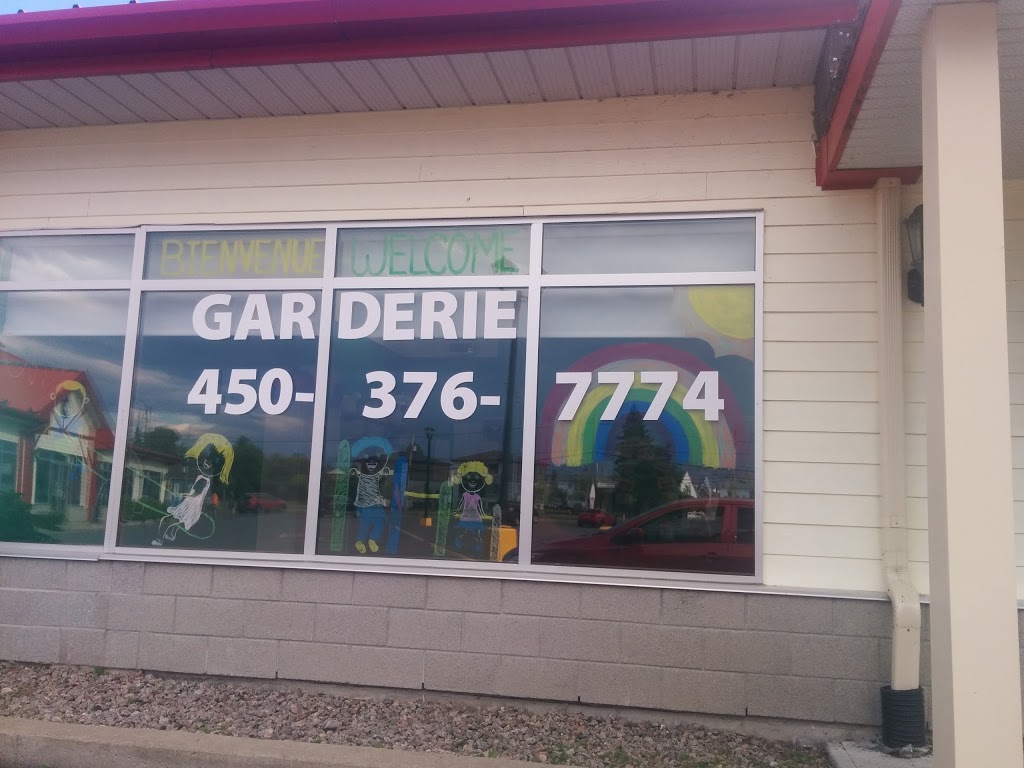 Shell | 454 Boulevard Saint-Luc, Saint-Jean-sur-Richelieu, QC J2W 2H8, Canada | Phone: (450) 359-2229