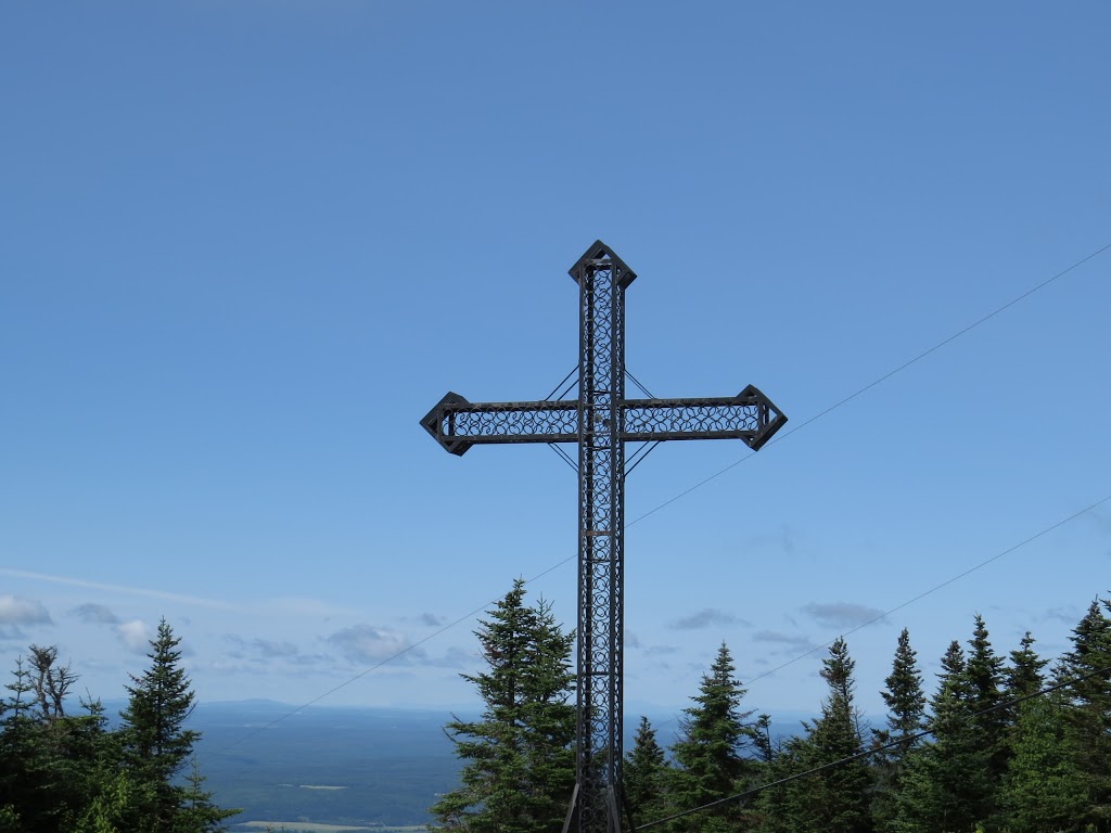 Le Sanctuaire du Mont-Saint-Joseph | 133 Route du Parc, Notre-Dame-des-Bois, QC J0B 2E0, Canada | Phone: (819) 888-2231