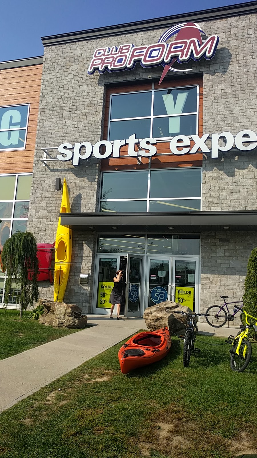 Sports Experts Chambly | 725 Avenue de Salaberry, Chambly, QC J3L 1R2, Canada | Phone: (450) 658-0561