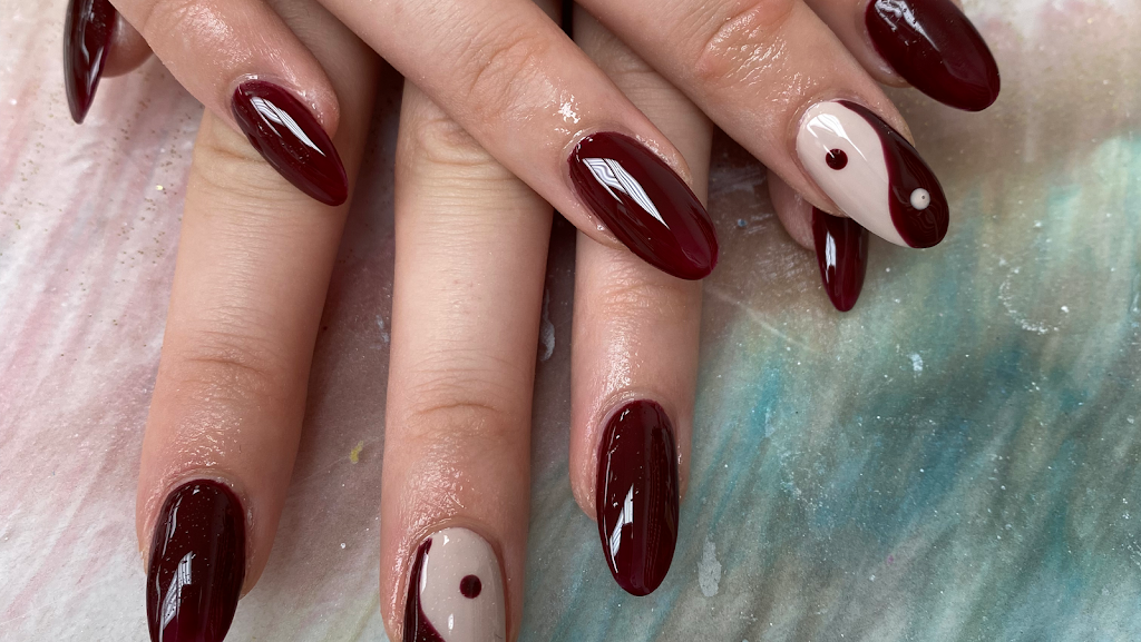 Ongles Rouges | 955 Rte Jean-Gauvin, Québec, QC G1X 4M5, Canada | Phone: (418) 651-7171