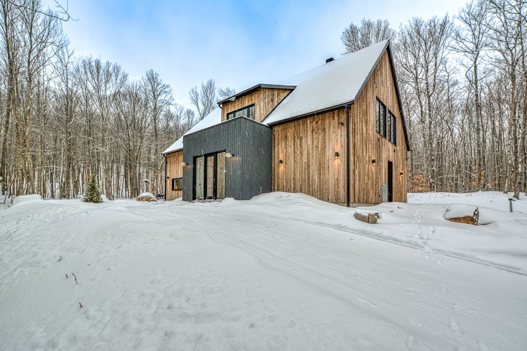 Simon Boivin architecture | 303 Chem. du Lac à la Loutre, Huberdeau, QC J0T 1G0, Canada | Phone: (514) 585-2095