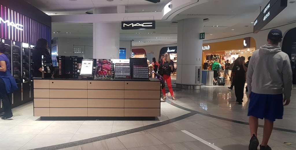 MAC Cosmetics - Toronto International Airport | 6301 Silver Dart Dr, Mississauga, ON L4V 1W1, Canada | Phone: (905) 673-4577