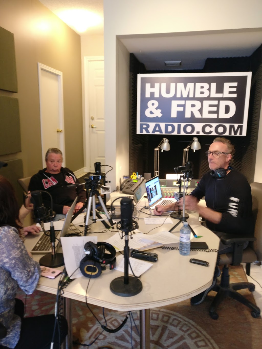 Humble and Fred Radio | 956 The Queensway, Etobicoke, ON M8Z 1P4, Canada | Phone: (833) 437-8465