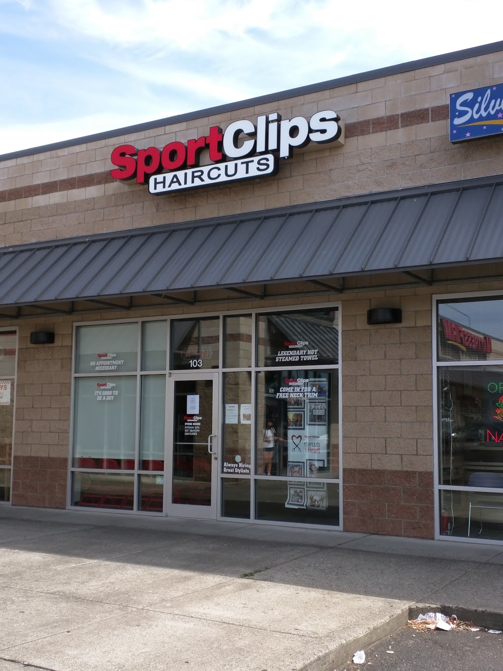 Sport Clips Haircuts of Bellingham - Bakerview | 1301 W Bakerview Rd, Bellingham, WA 98226, USA | Phone: (360) 656-5249