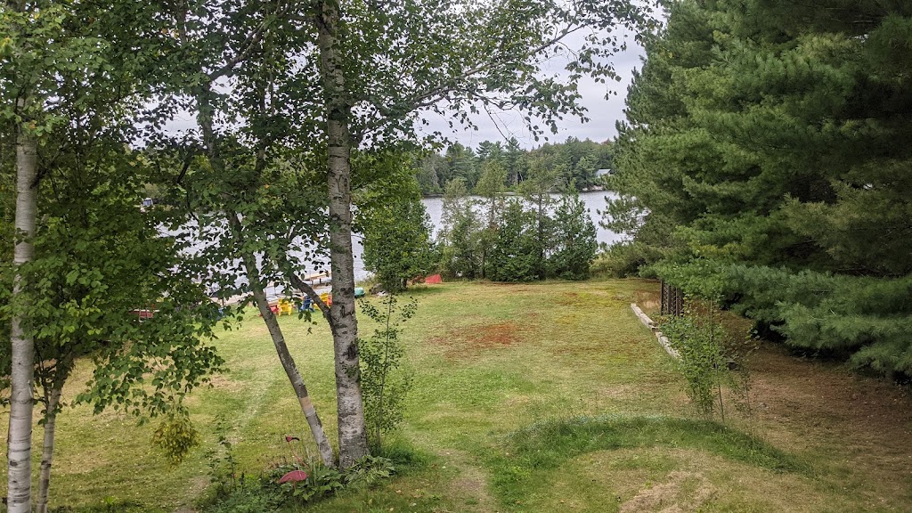 Whispering Willows at Eagle Lake | 94 Morris Ln, Sundridge, ON P0A 1Z0, Canada | Phone: (647) 293-3484