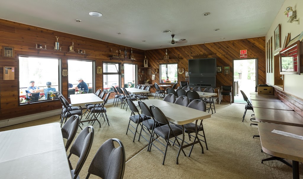 Sunshore Golf Course | 902 Hysop Rd, Chase, BC V0E 1M1, Canada | Phone: (250) 679-3021