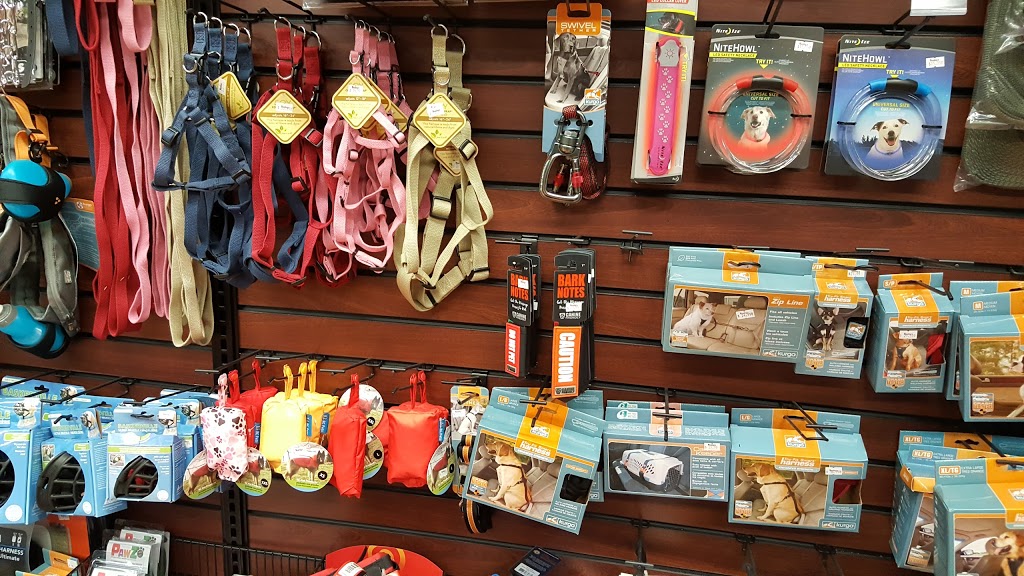 Bosleys by Pet Valu | 2565 Barnet Hwy #2, Coquitlam, BC V3H 1W4, Canada | Phone: (604) 469-7893