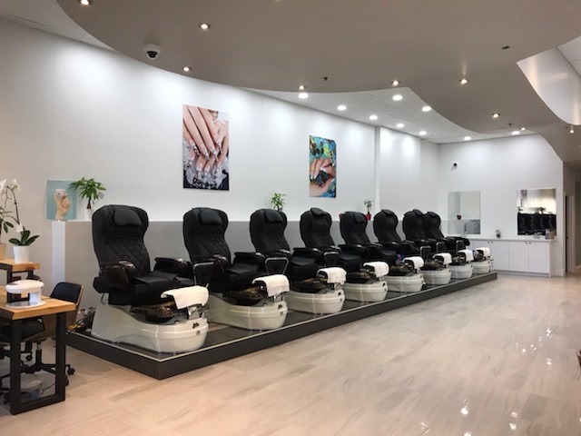 Sunrise Nail & Spa in Newmarket | 16655 Yonge St Unit 22, Newmarket, ON L3X 1V6, Canada | Phone: (905) 235-9008