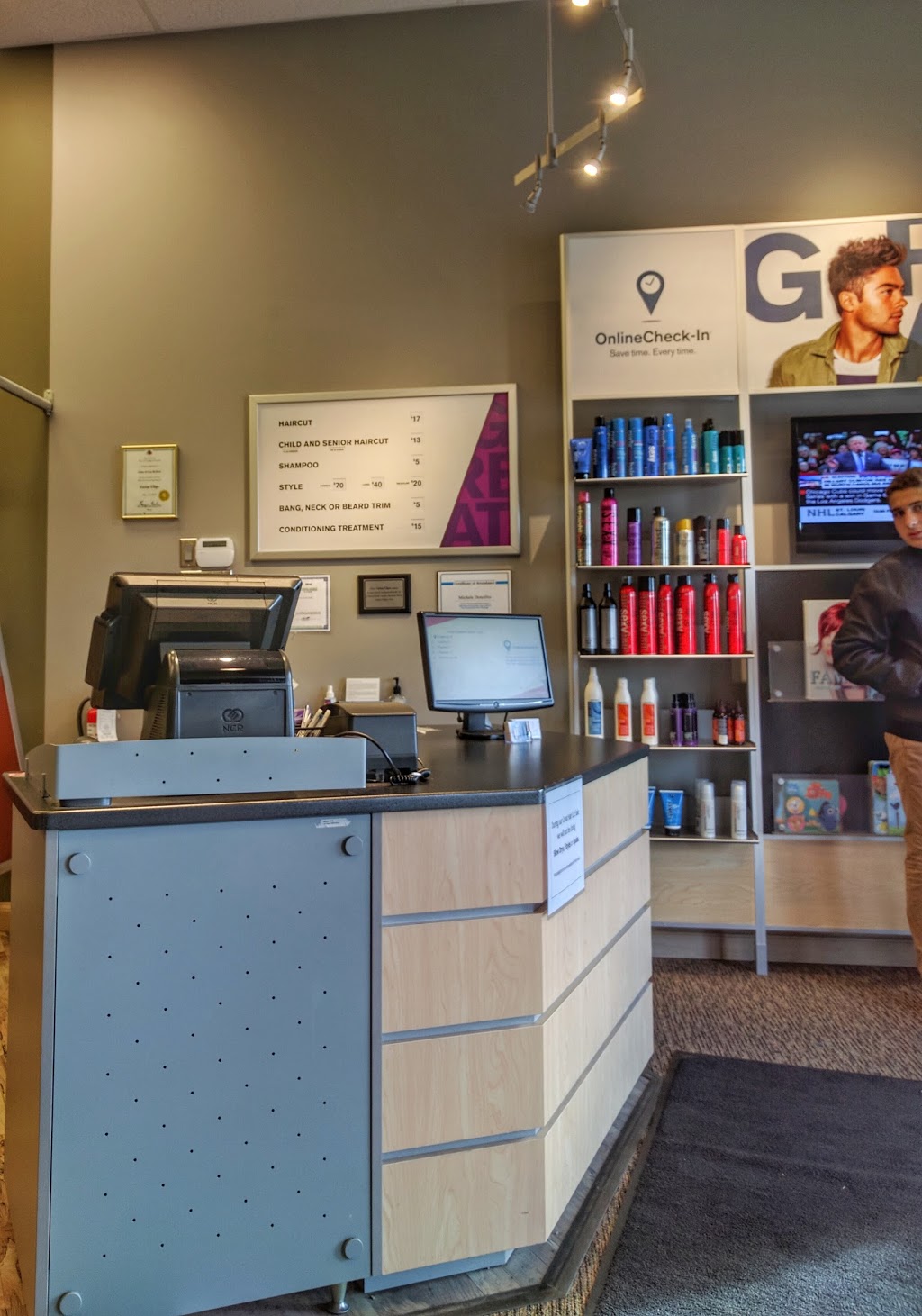 Great Clips | 3582 Major MacKenzie Dr W #2, Vaughan, ON L4H 3T6, Canada | Phone: (289) 304-7800