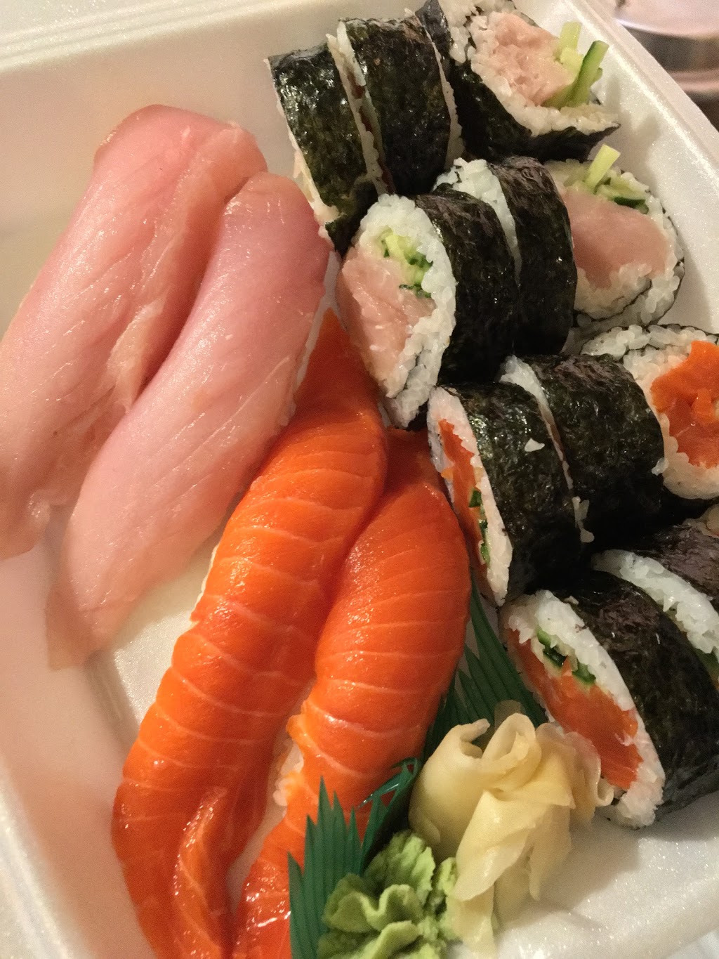 Doma Sushi | 16033 108 Ave #407, Surrey, BC V4N 1P2, Canada | Phone: (604) 498-5958