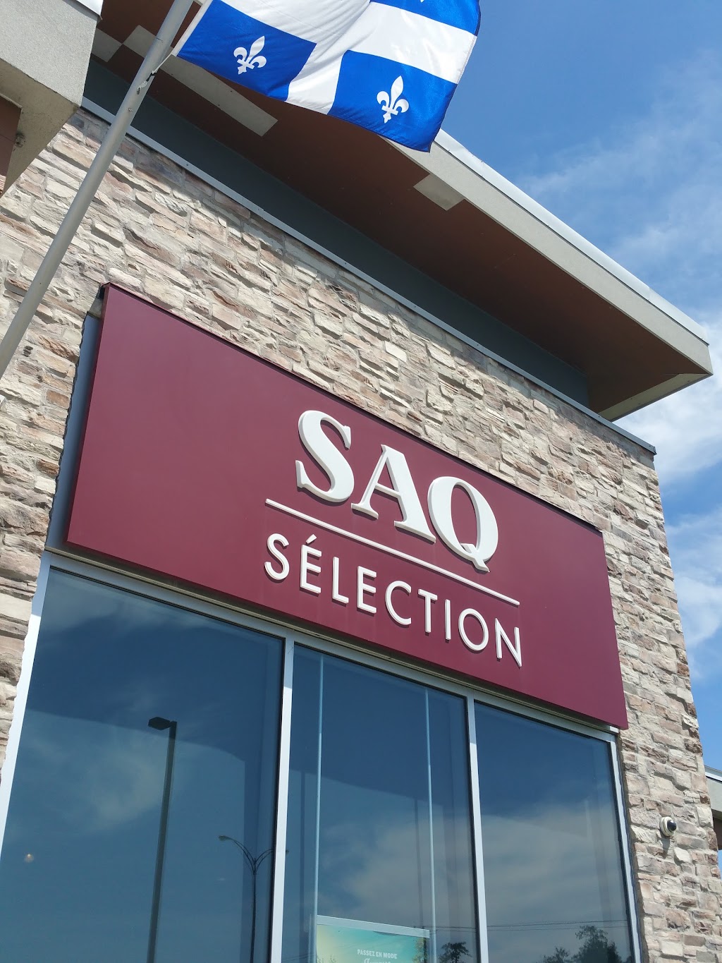 SAQ Sélection | 340 Bd Poliquin, Sorel-Tracy, QC J3P 0G4, Canada | Phone: (450) 746-2711