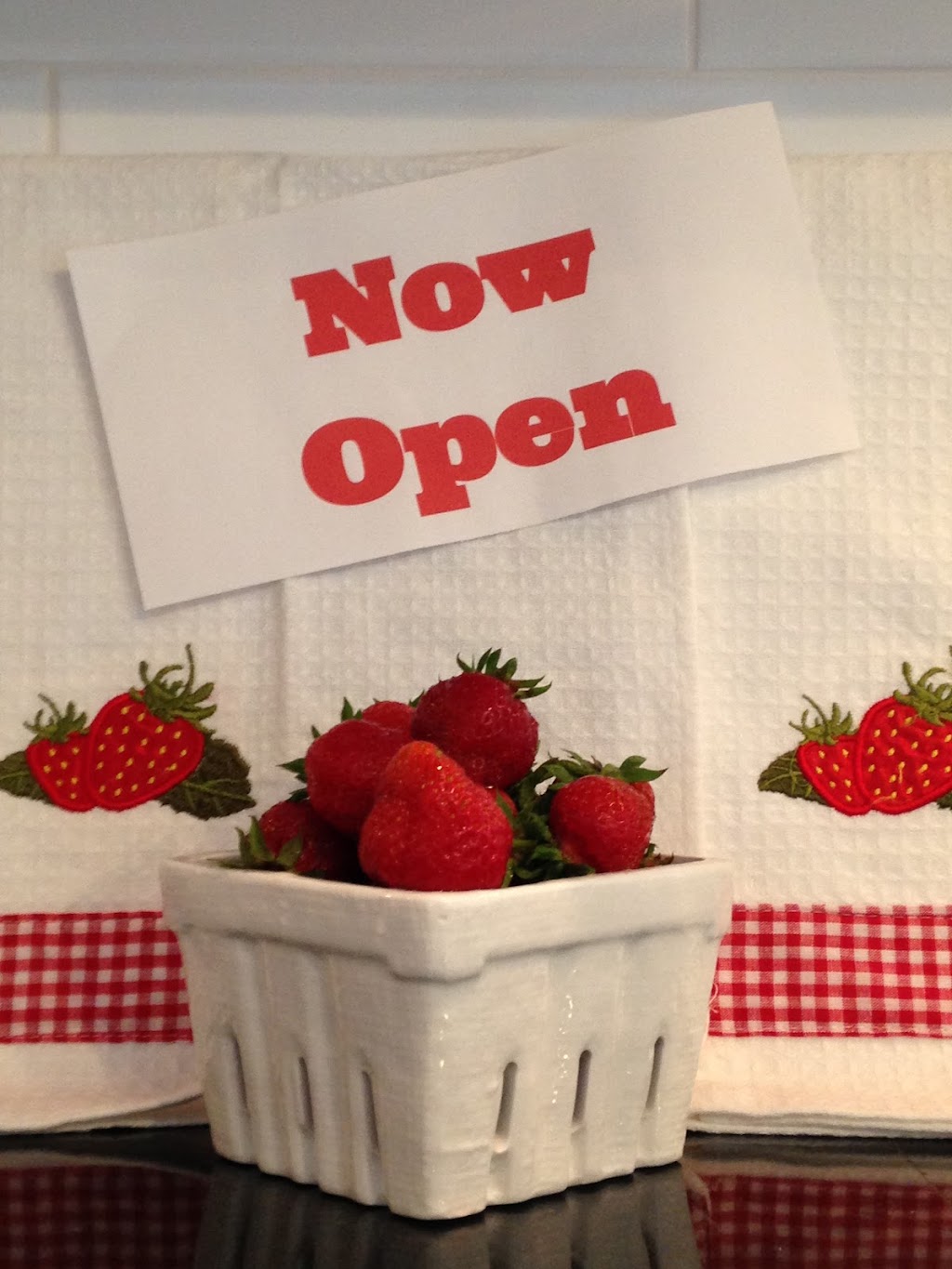 Kinburn Berries | 2795 Kinburn Side Rd, Kinburn, ON K0A 2H0, Canada | Phone: (613) 839-5651