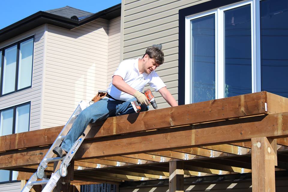 Fedeck.com - Deck Contractor in Ottawa | Michael Cowpland Dr, Kanata, ON K2M 1L7, Canada | Phone: (613) 218-0281