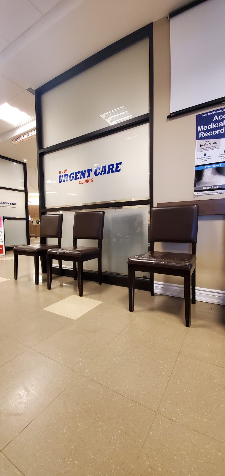 K-W Urgent Care Clinic | 385 Fairway Rd S, Kitchener, ON N2C 2N9, Canada | Phone: (519) 748-2327