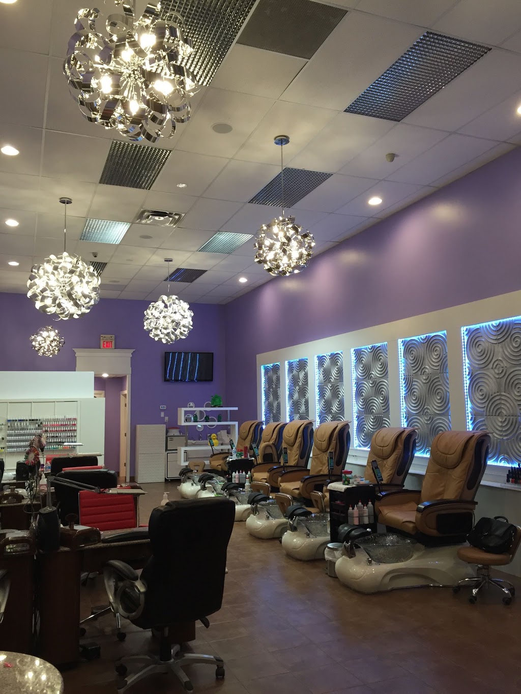 Sugar Nails | 13667 St Albert Trail, Edmonton, AB T5L 5E7, Canada | Phone: (780) 414-6886