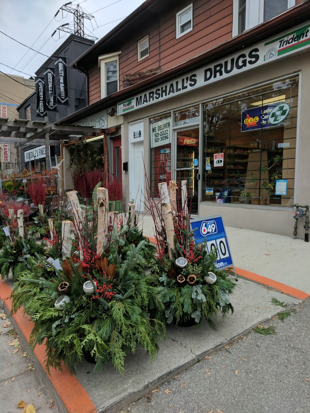 Marshalls Drug Store | 412 Summerhill Ave, Toronto, ON M4W 2E4, Canada | Phone: (416) 921-2222