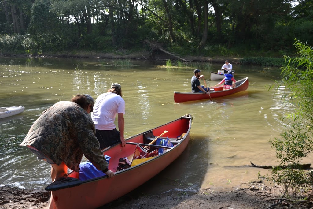 Crappie Rentals - Canoes, Kayaks, SUPs, Pedalboats | 102 Metcalfe Ave, Dresden, ON N0P 1M0, Canada | Phone: (519) 683-4363