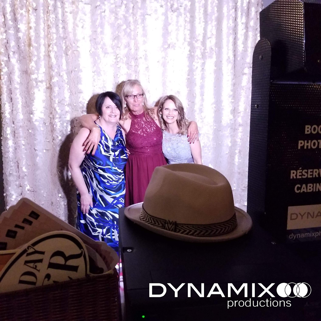 Dynamix Photo Booth | 323 Coventry Rd Suite 252, Ottawa, ON K1K 3X6, Canada | Phone: (613) 794-6791