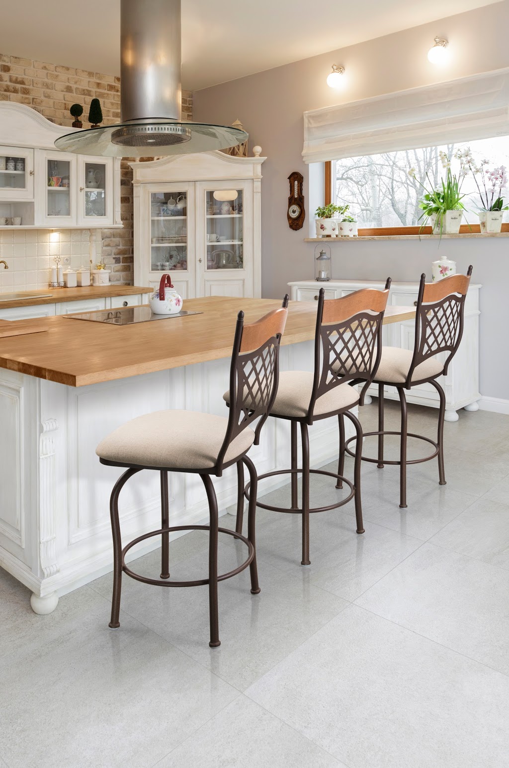 Dinettes & Barstools | 193 Pinebush Rd, Cambridge, ON N1R 7H8, Canada | Phone: (519) 624-7601