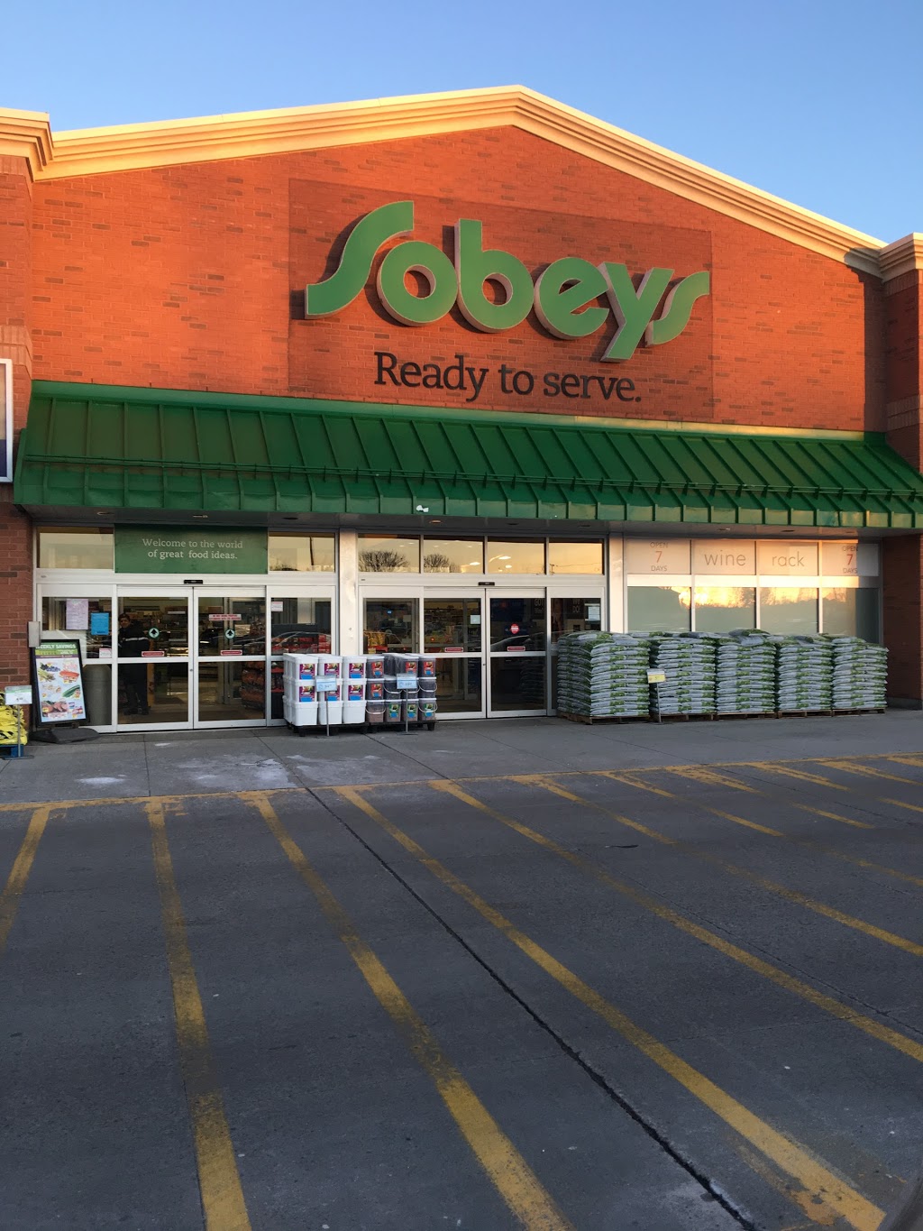 Sobeys Brampton | 8975 Chinguacousy Rd, Brampton, ON L6Y 0J2, Canada | Phone: (905) 796-1517