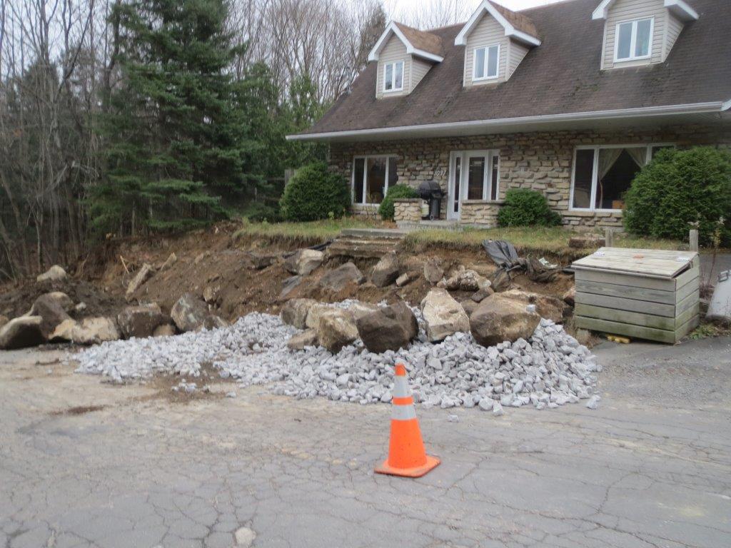 Les Entreprises Jean Renaud Excavation St Jérôme | 635 Rue Lamontagne, Saint-Jérôme, QC J5L 2M7, Canada | Phone: (450) 565-0859