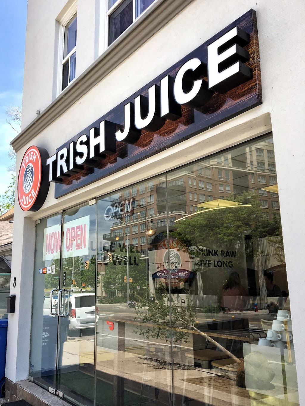 Trish Juice | 8 Lakeshore Rd W, Oakville, ON L6K 1C5, Canada | Phone: (905) 339-0809