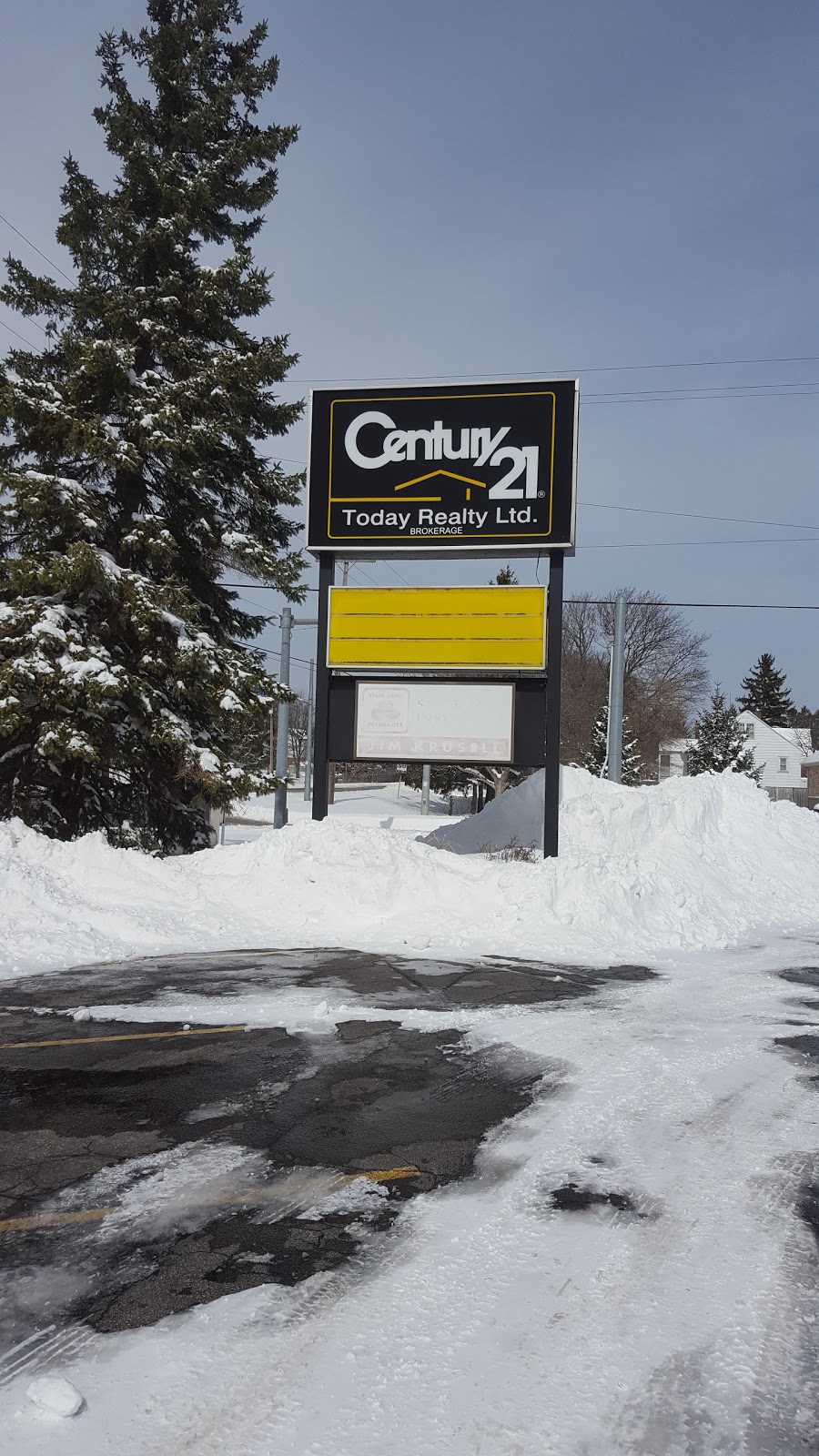 Century 21 Today Realty | 1027 Pelham St, Fonthill, ON L0S 1E0, Canada | Phone: (905) 892-2632