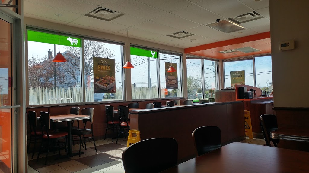 A&W Canada | 138 Robie St, Truro, NS B2N 1L1, Canada | Phone: (902) 843-3471