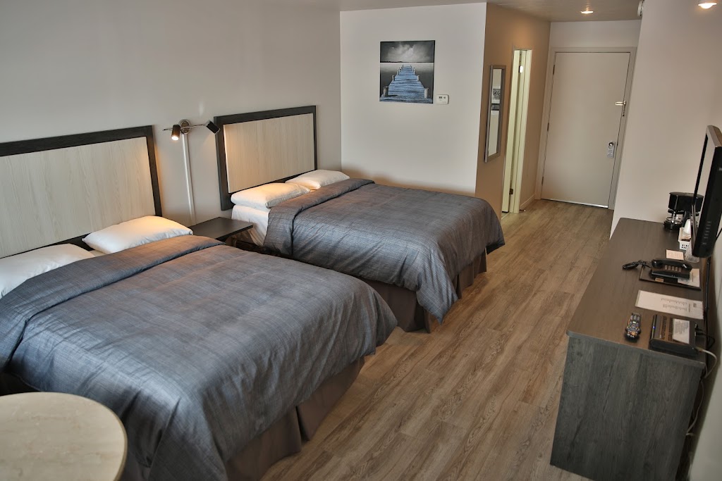 Motel Castille | 560 Bd Saint-Joseph, Roberval, QC G8H 2K6, Canada | Phone: (418) 275-0771