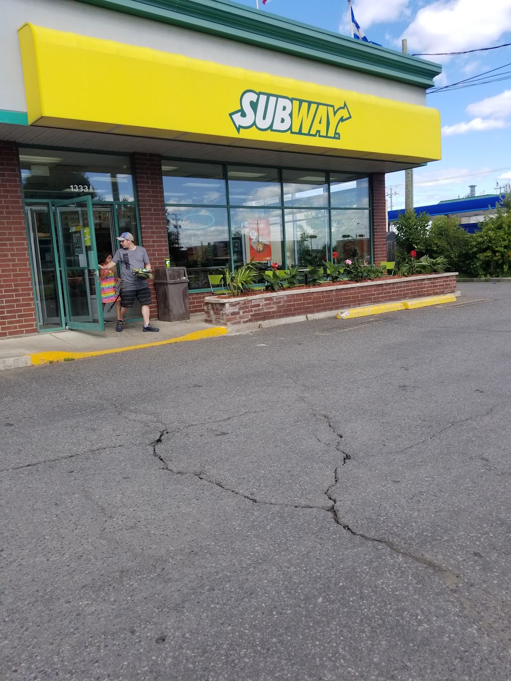 Restaurant SUBWAY | #A, 1333 Route de lAéroport, LAncienne-Lorette, QC G2G 1G5, Canada | Phone: (418) 877-5641