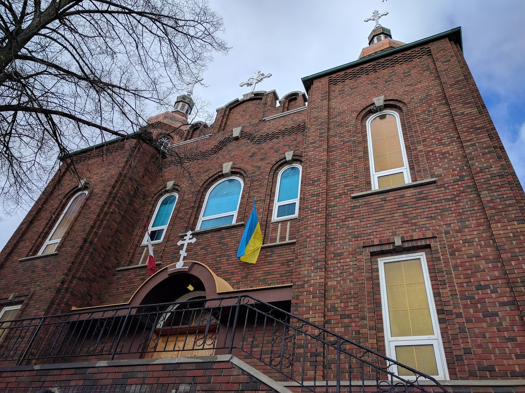 Ukrainian Orthodox Church of St. Andrew | 1630 Dupont St, Toronto, ON M6P 3S7, Canada | Phone: (416) 766-7511