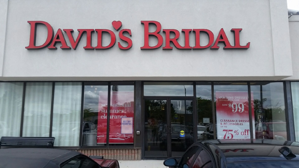 Davids Bridal | 920 Upper Wentworth Street 10 & 11, Hamilton, ON L9A 5C5, Canada | Phone: (905) 575-9875