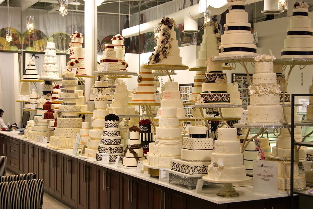 Just Temptations- Wedding Cakes Vaughan | 3175 Rutherford Rd, Concord, ON L4K 0A3, Canada | Phone: (905) 660-3366