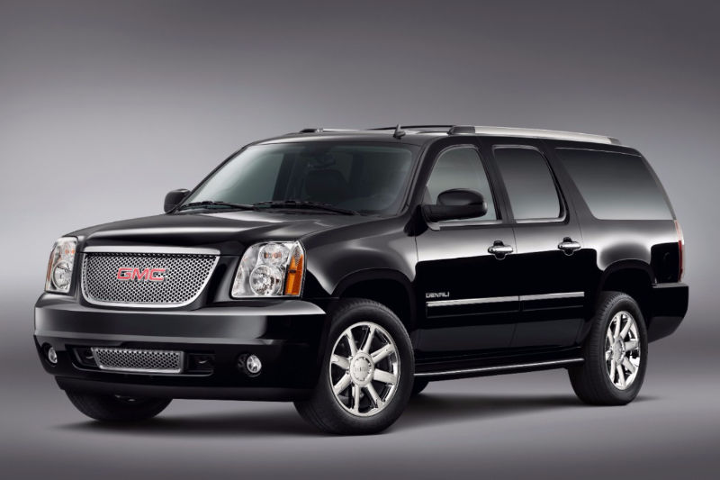Toronto Airport Limo Taxi Service | 36 Tossell Ave, Hannon, ON L0R 1P0, Canada | Phone: (866) 745-4900