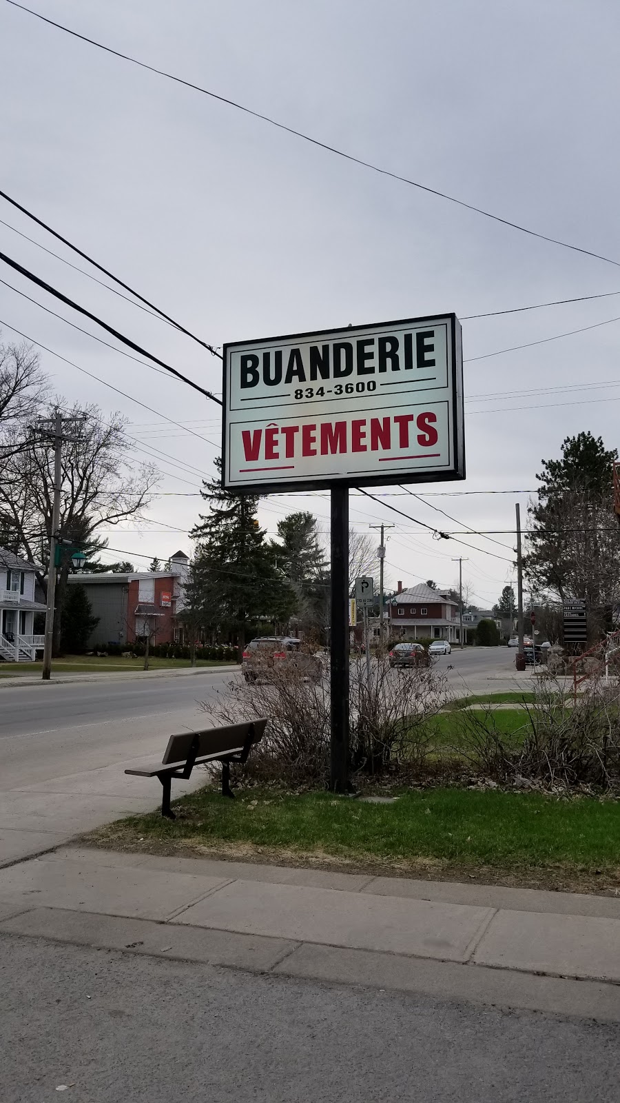 Buanderie Rawdon | 3822 Rue Queen, Rawdon, QC J0K 1S0, Canada | Phone: (514) 710-2166